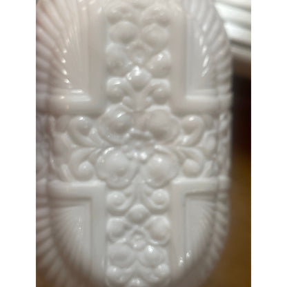 Vintage white double handle glass trinket bowl