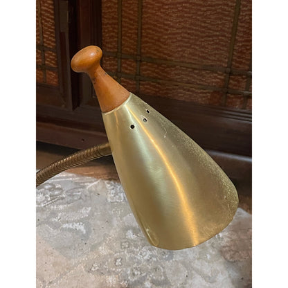 Vintage MCM brass wood gooseneck plug in desk lamp light WORKS
