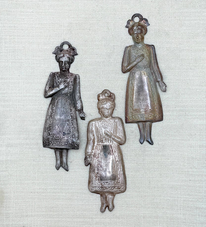 Old Italian Exvoto - Small Woman, Italy
