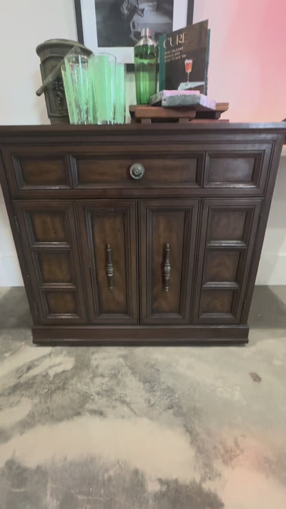 Vtg Henredon Scene One Flip-Top Bar Cabinet