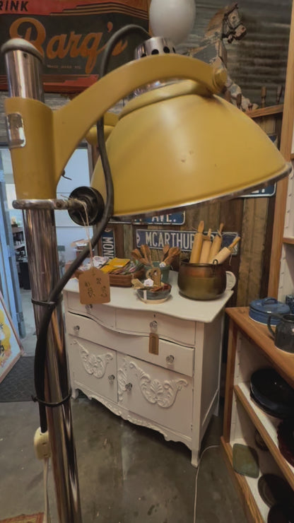 Vintage Surgery Lamp csdp
