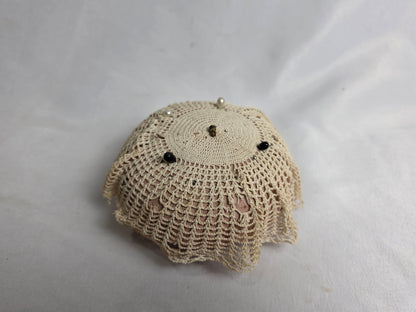 Vintage Needle Holder Pin Cushion CSHW