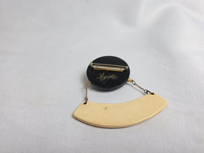 Vintage 1980s Bakelite Button Brooch By Weise CSHW