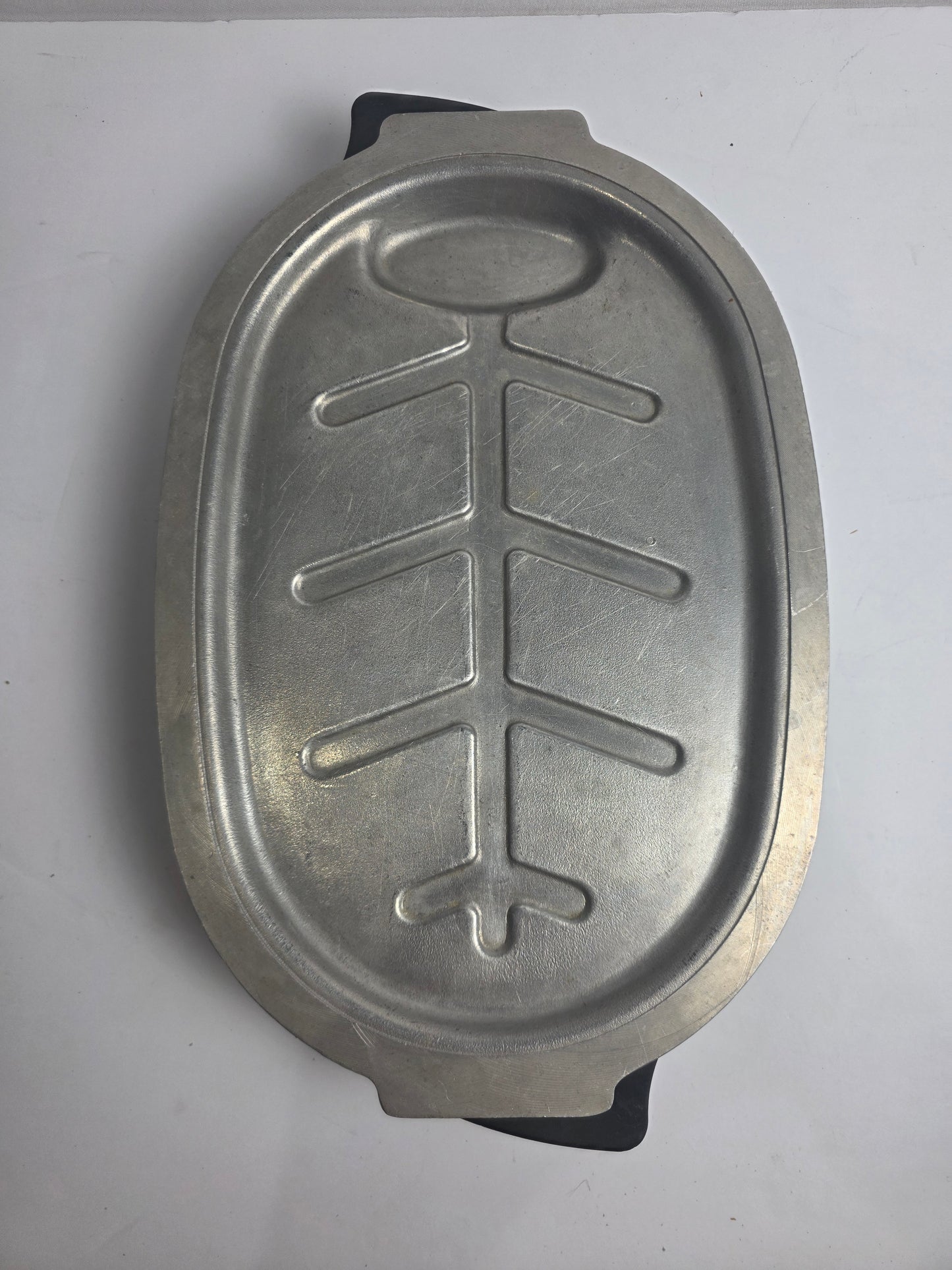 Vtg. Sizzling Server Plate w/ Handles/Base