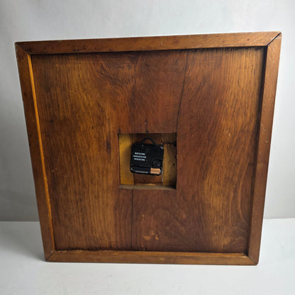 Vtg. Mid-Century Walnut Clock (CSHW)