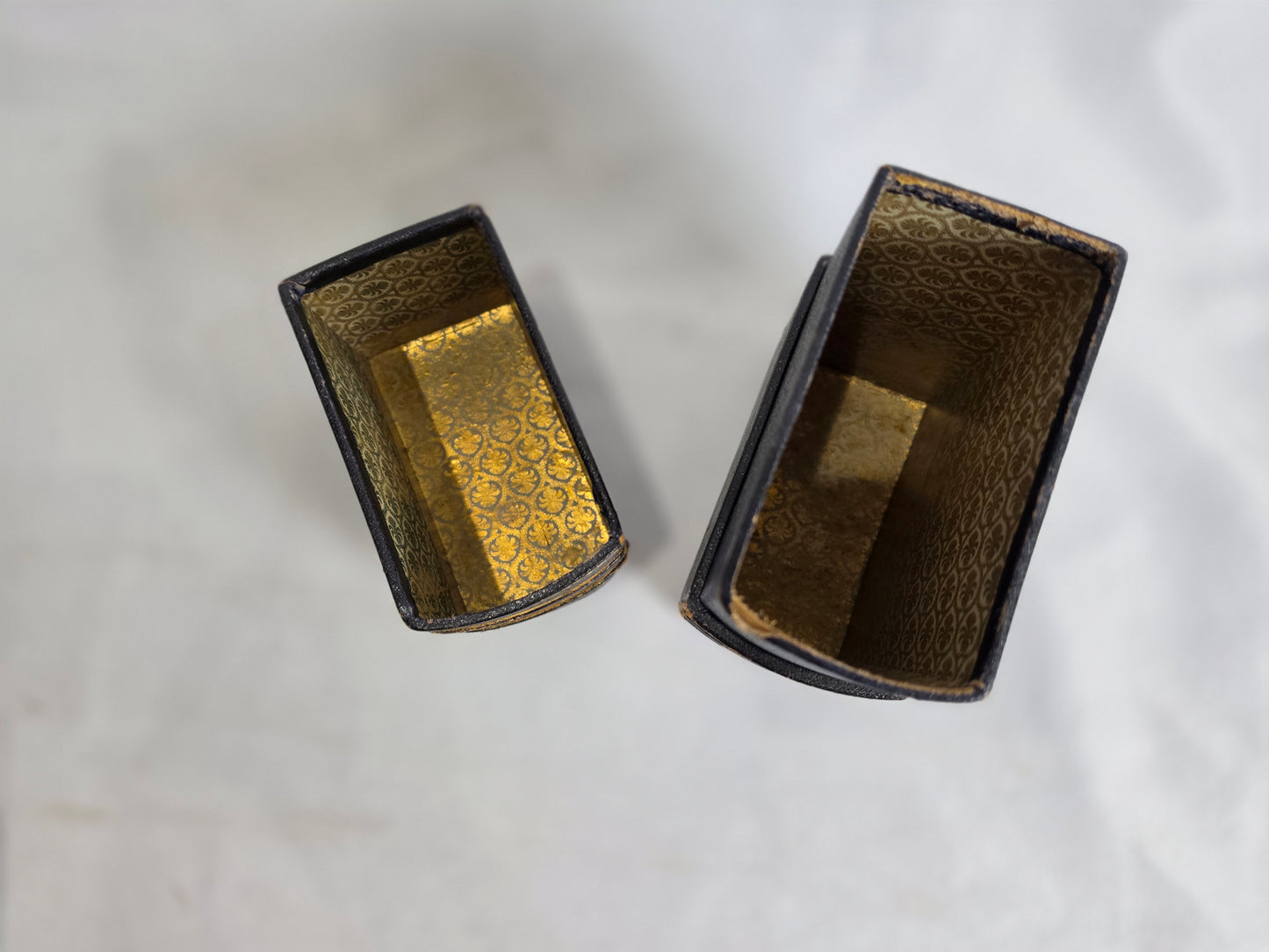 Vintage C-1900 Photograph Box CSHW