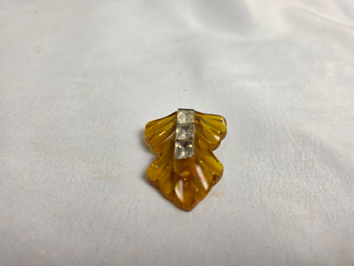 Vintage 1930s Bakelite & Rhiestone Clip By Weise CSHW