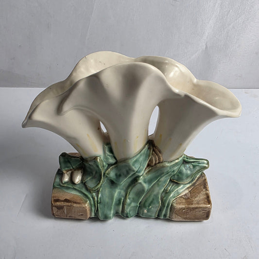 Vtg. McCoy Lily Vase