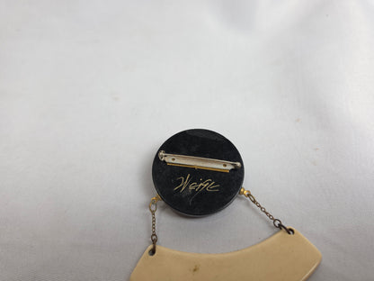 Vintage 1980s Bakelite Button Brooch By Weise CSHW