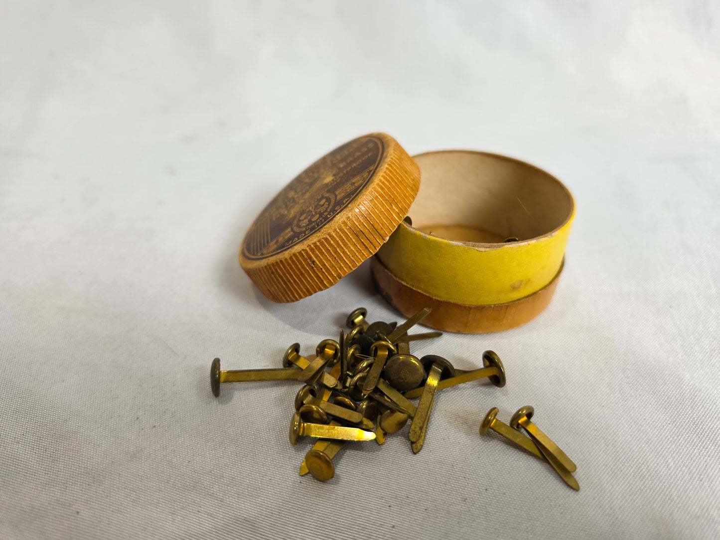 Vintage Oakville Paper Fasteners CSHW