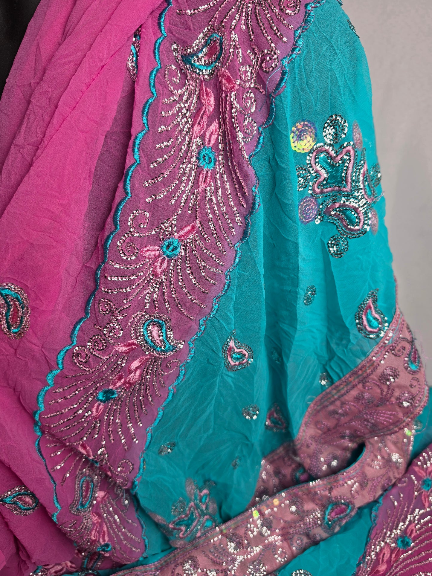 Vintage 1970s Sari Pink CSHW